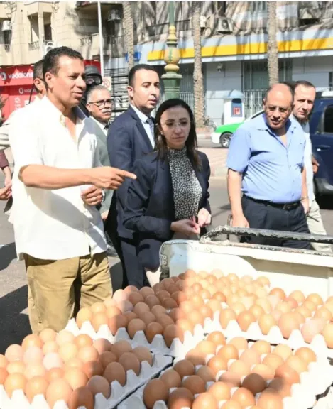  الدكتورة جاكلين عازر