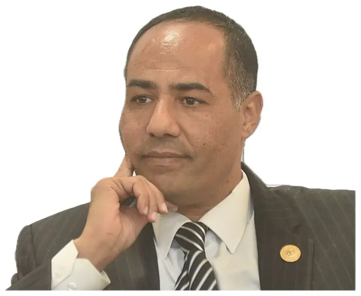 الدكتور خالد أبو الليل