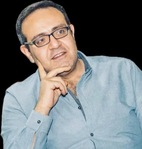 الكاتب الصحفى أحمد جلال عيسى 