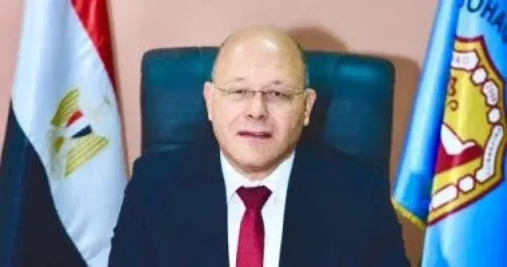 حسان النعماني رئيس جامعة سوهاج