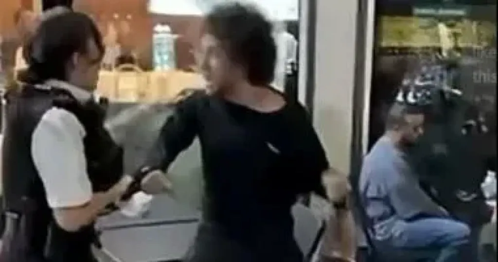   توقيف احمد عبد القادر 