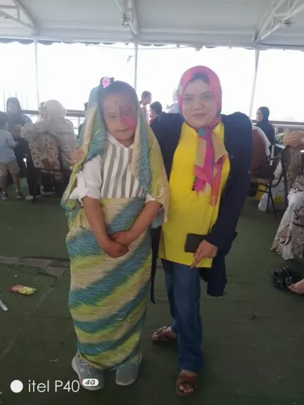 جانب من متابعه 