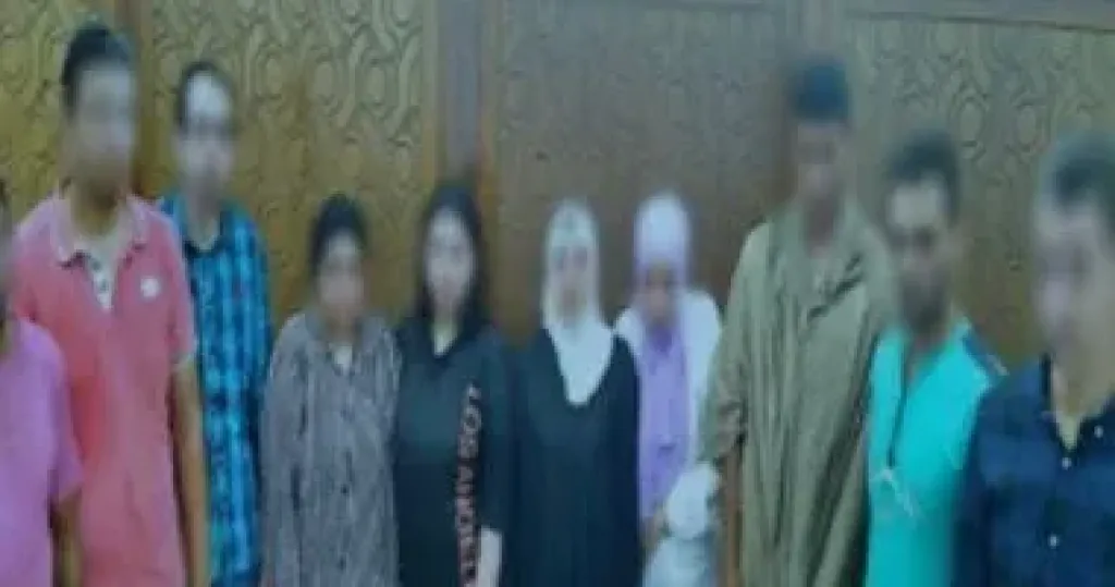 المتهمين 