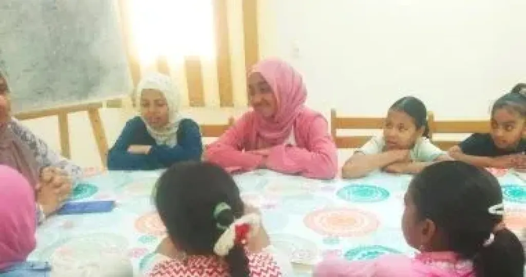 جانب من اللقاءات