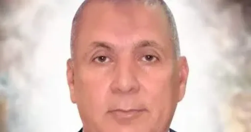 المحافظ 