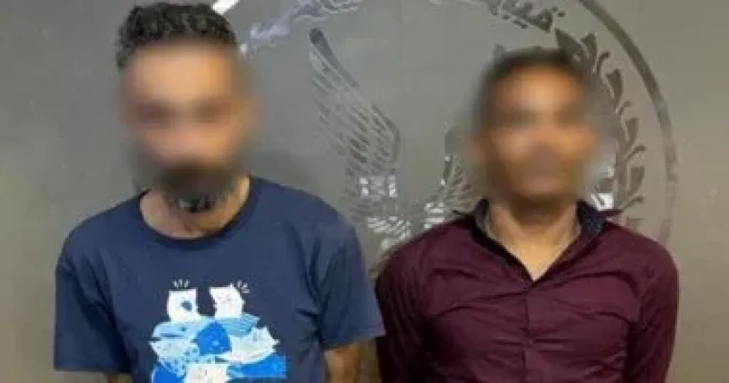 المتهمين 
