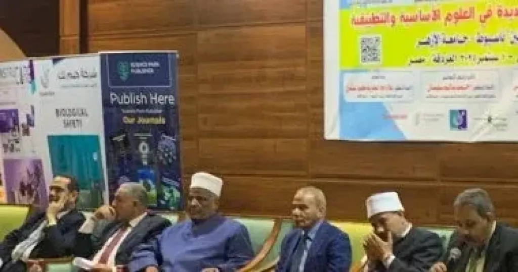 جانب من الافتتاح 