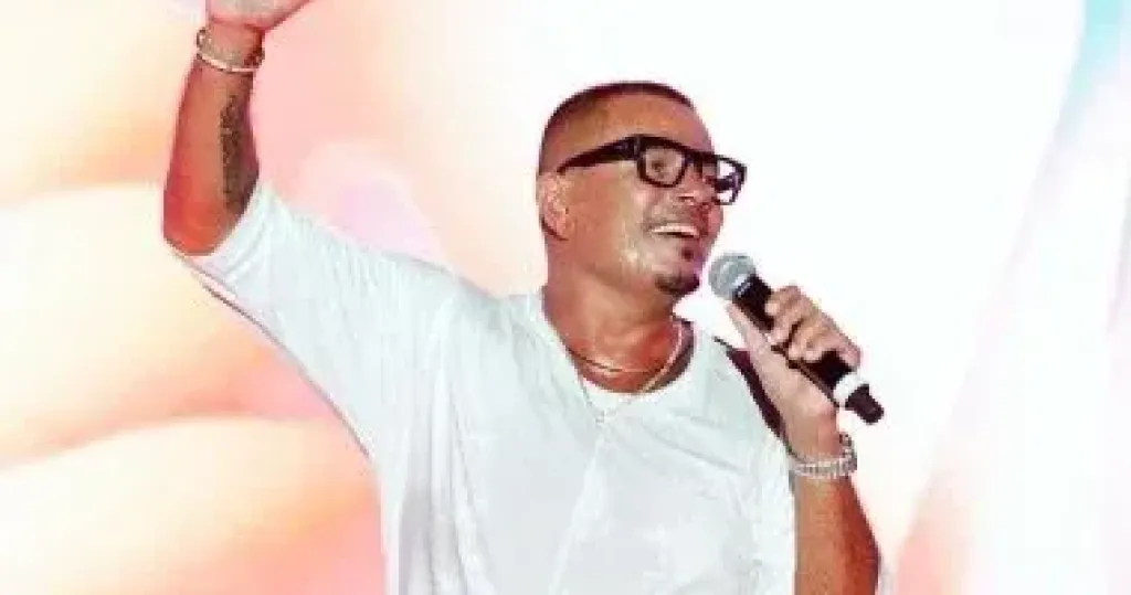 عمرو دياب 