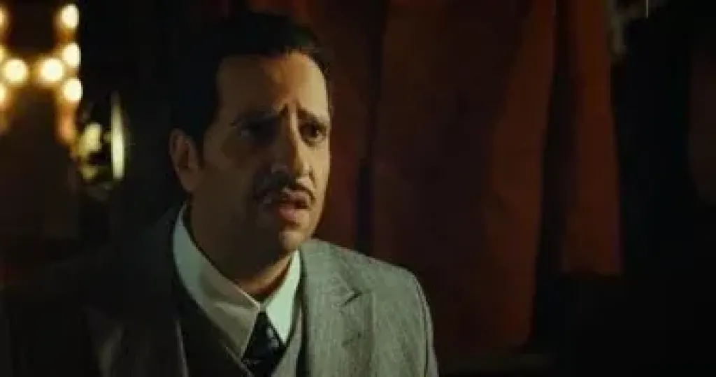 أحمد أمين 