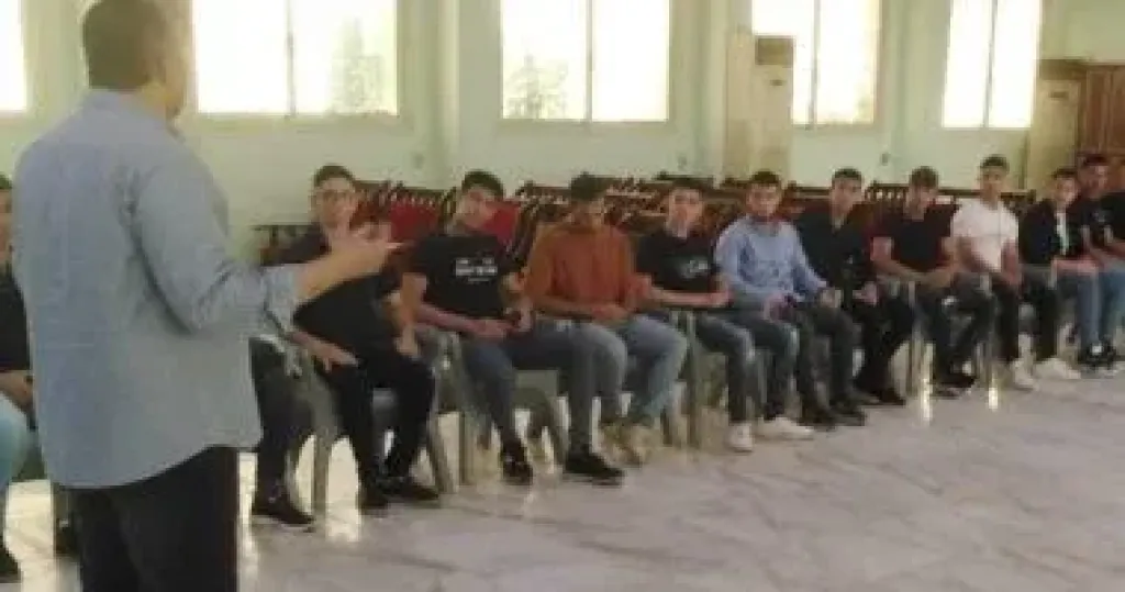 جانب من الحدث 