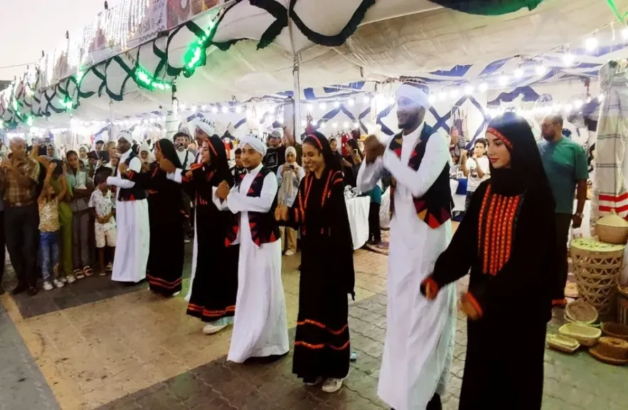 شعبية الغردقة تتألق في افتتاح معرض إيد حكاية للحرف اليدوية.