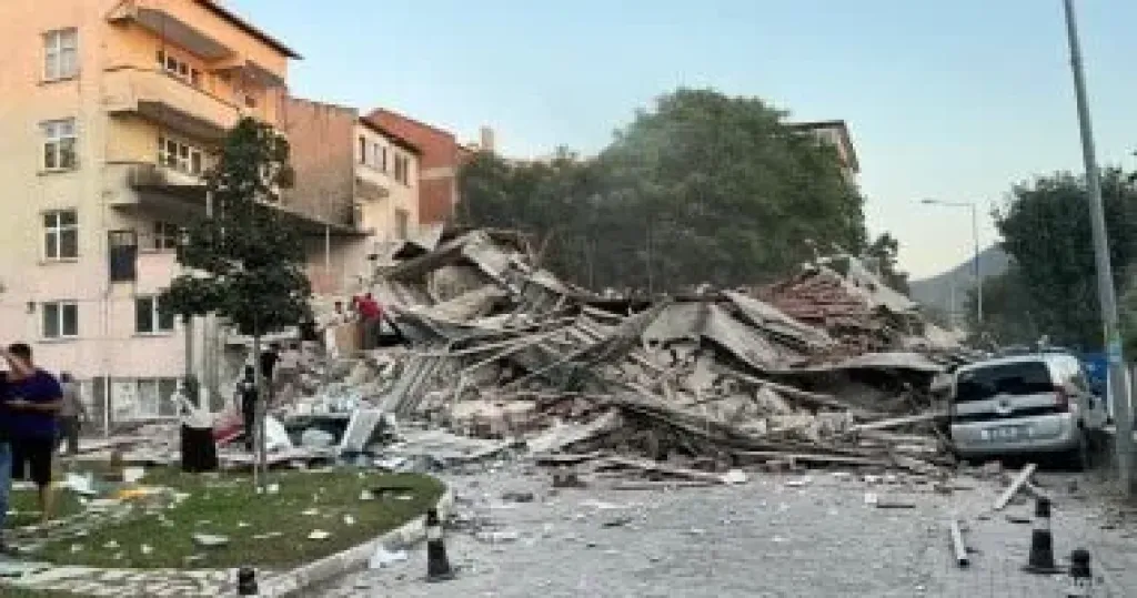 زلزال 