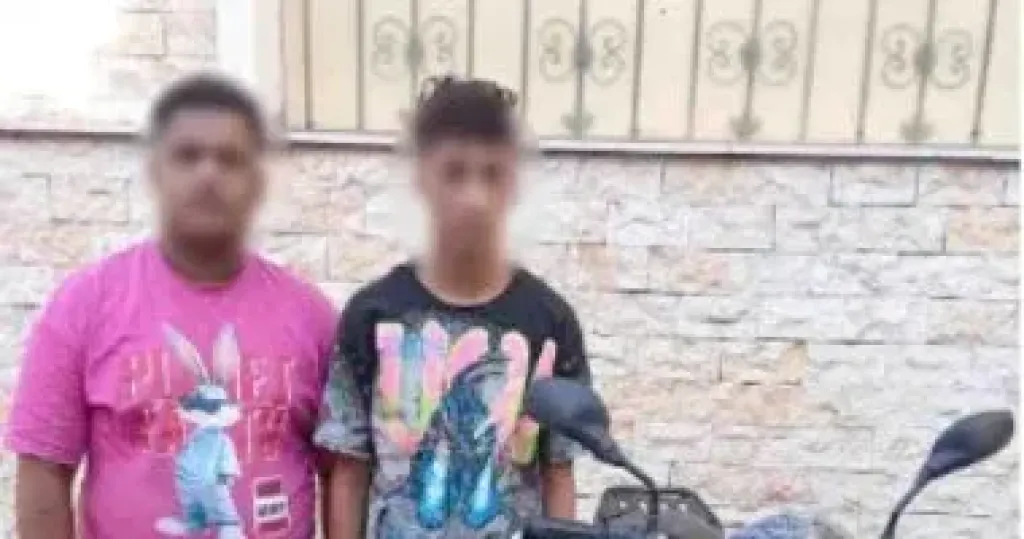 المتهمين 