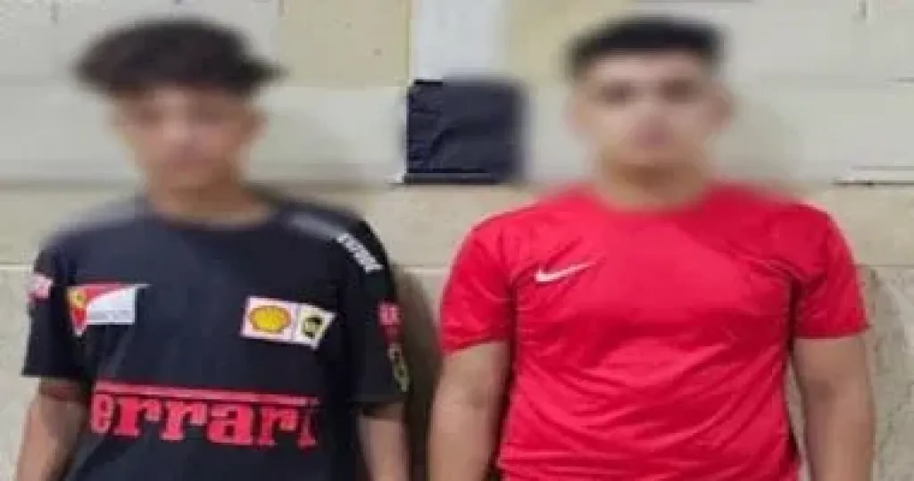 المتهمين 