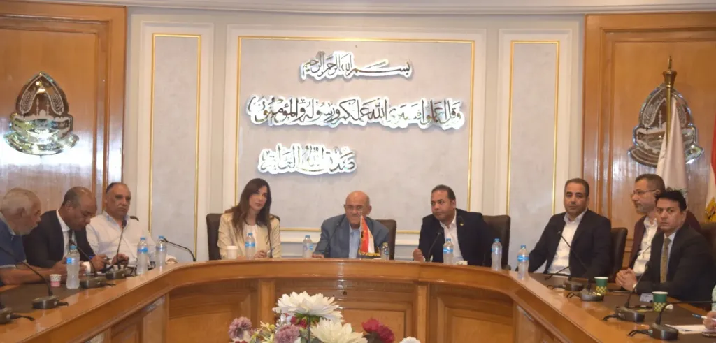 جانب من الاجتماع 