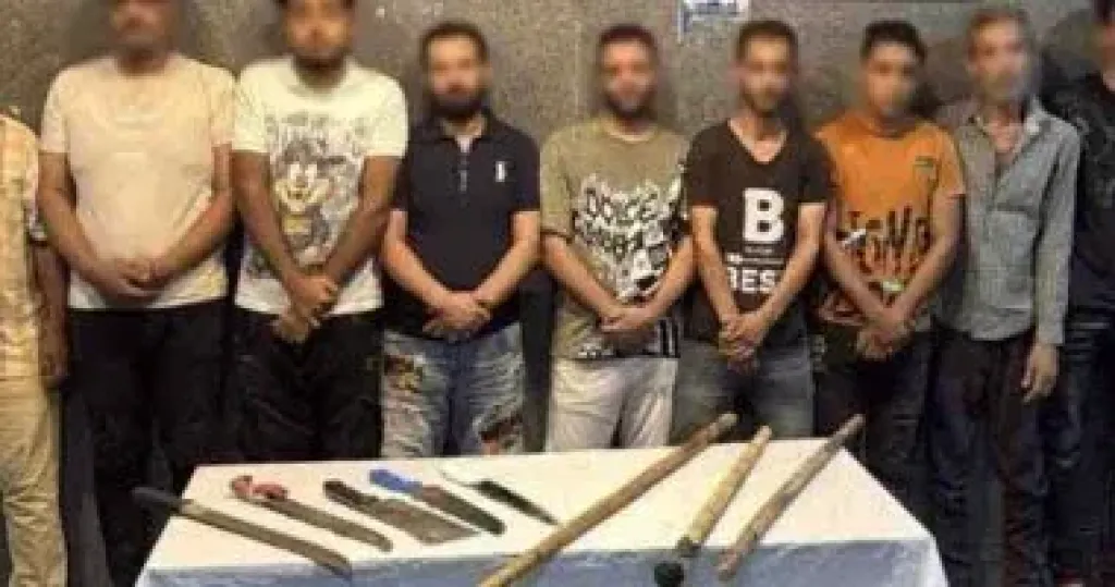 المتهمين 