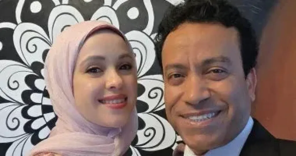 سامح حسين وزوجته 