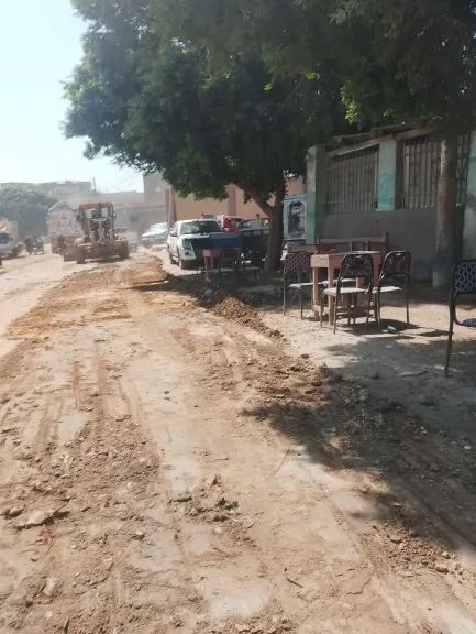 جانب من متابعه 