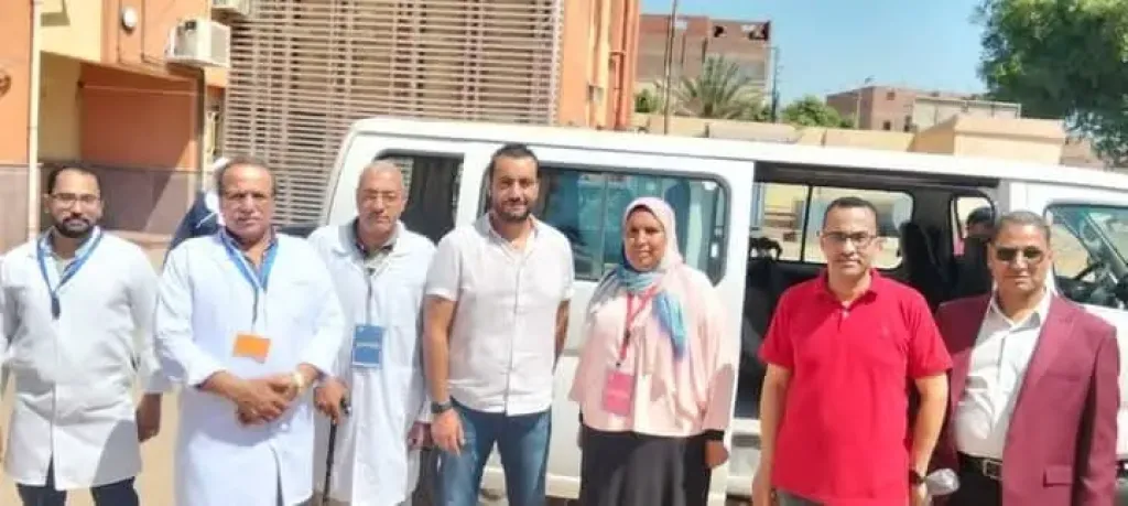 جانب من متابعه 