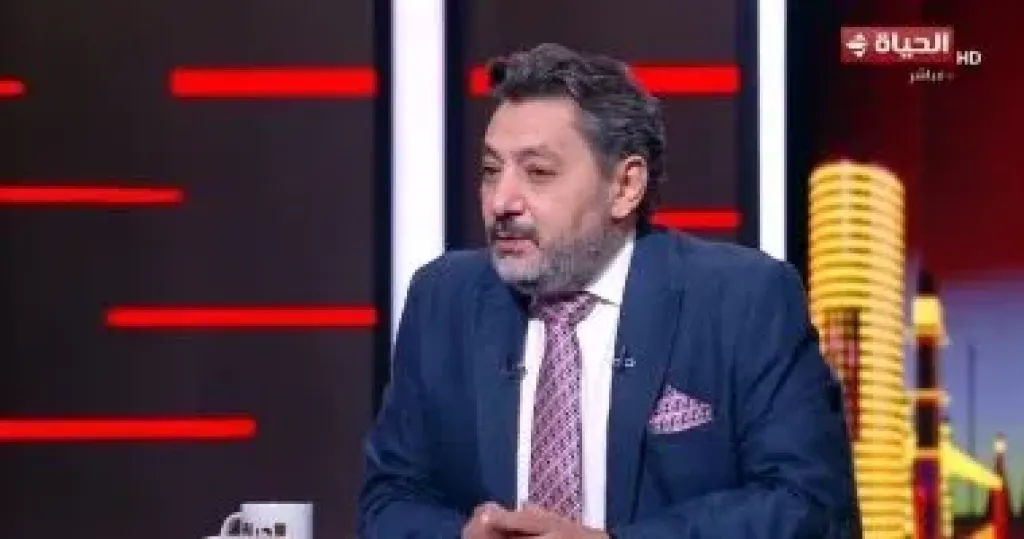 حسام الغمري  