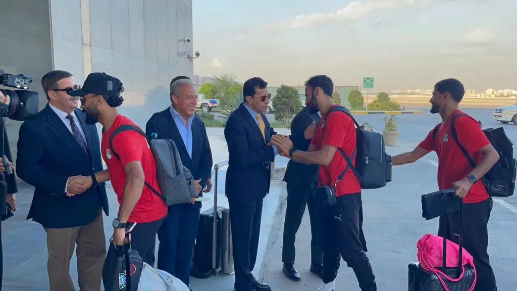 وزير الرياضة يستقبل المنتخب الوطني 