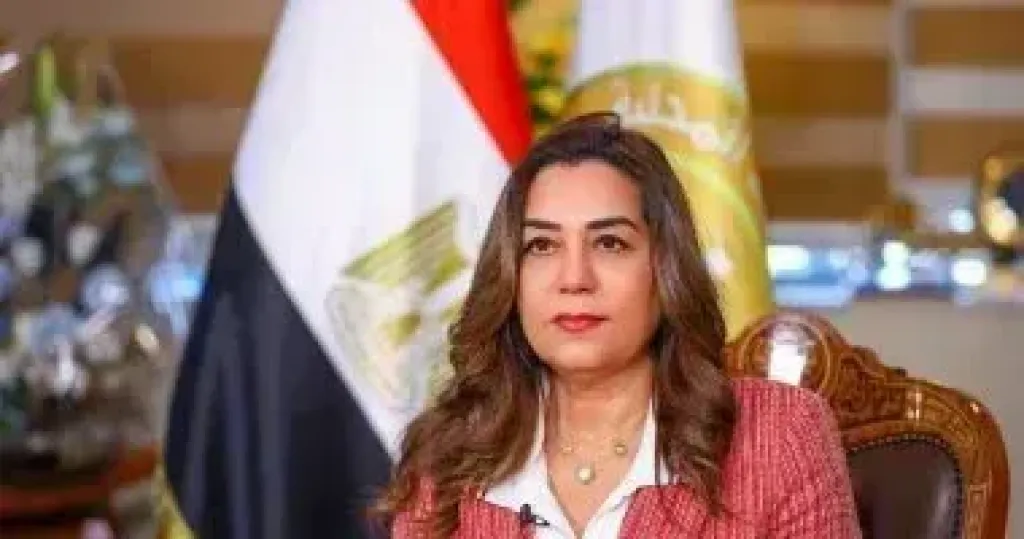 منال عوض