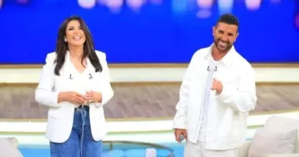 برنامج معكم منى الشاذلي  