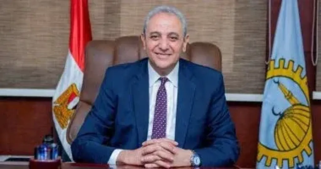 اللواء أشرف الجندى محافظ الغربية