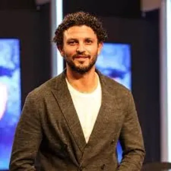 حسام غالي