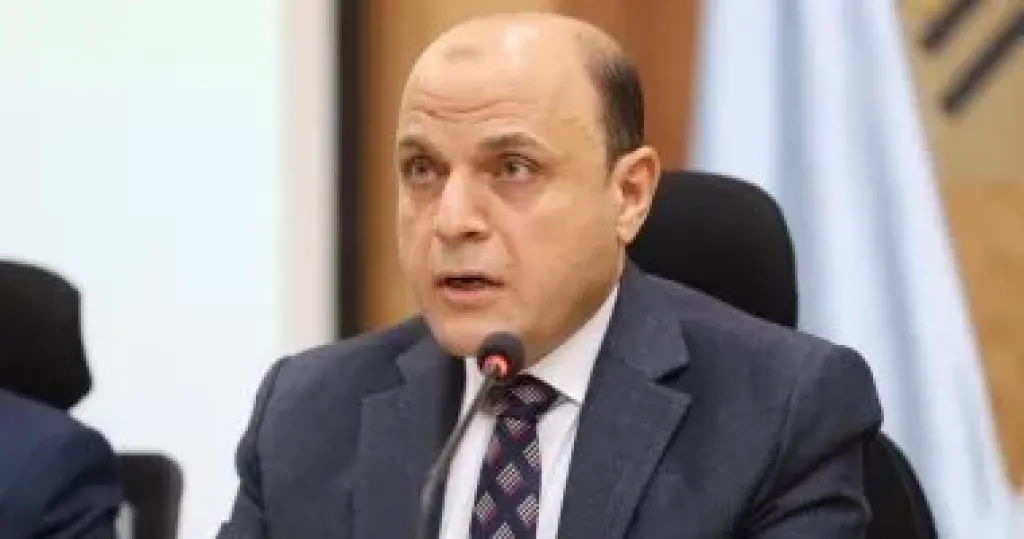 المحافظ 