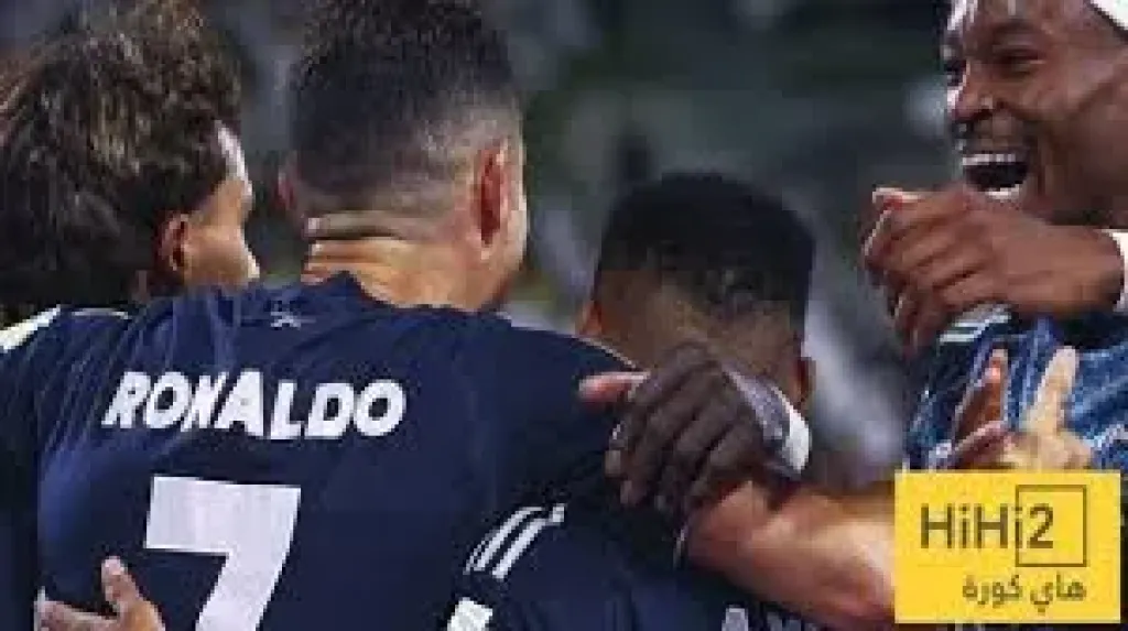 بيراميدز