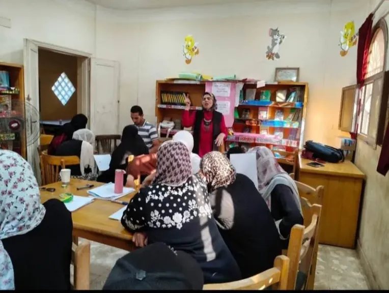 جانب من الندوة 