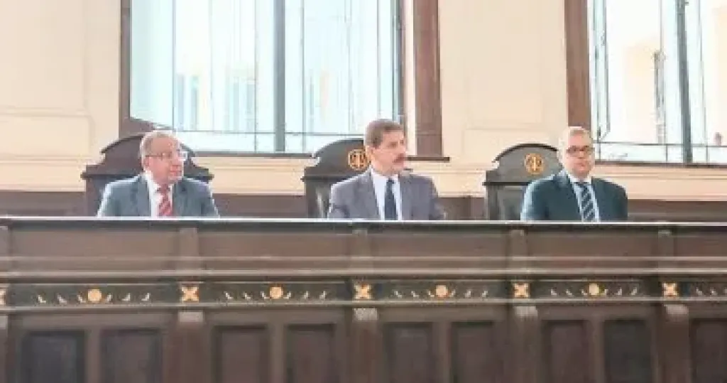 محكمة 