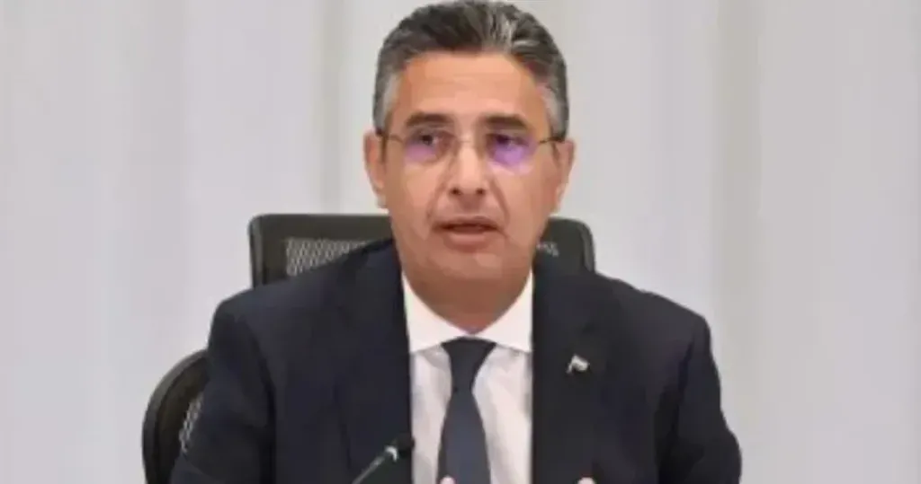 وزير التموين 