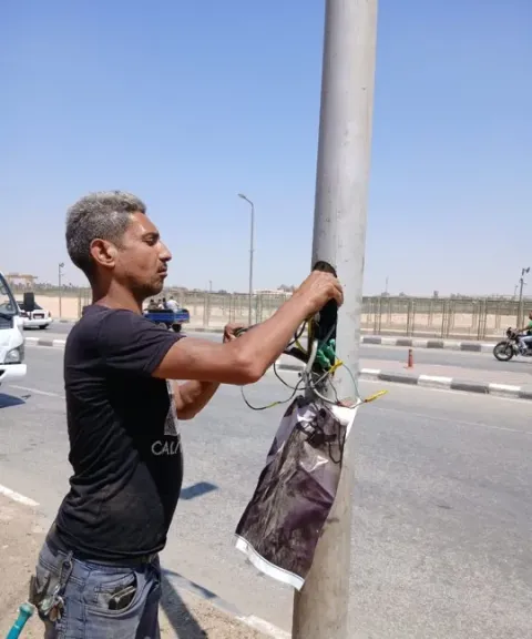 جانب من متابعه 
