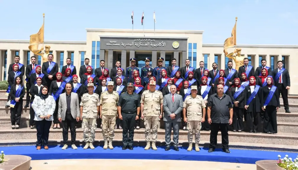 جانب من الزيارة 