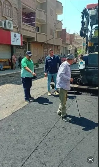جانب من متابعه 