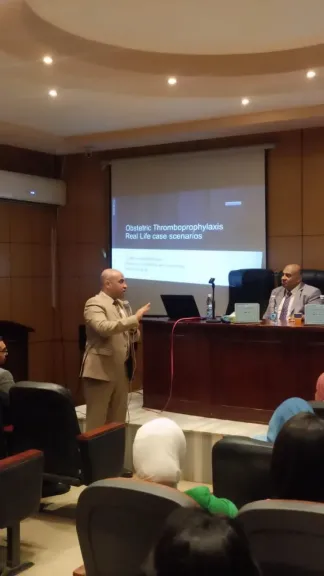 جانب من متابعه 