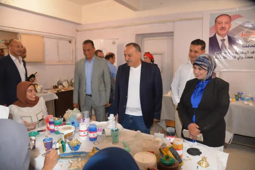 محافظ أسيوط 