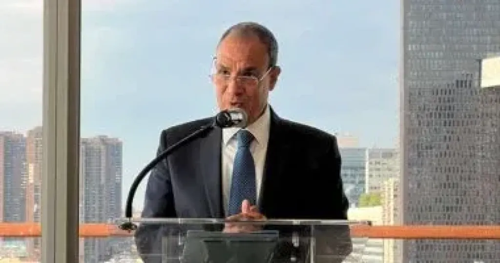 وزير الخارجية 