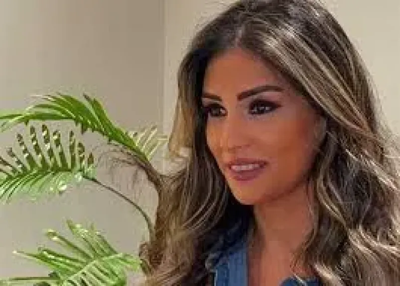  الإعلامية آيات أباظة
