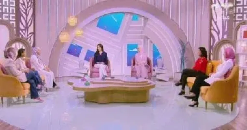الستات مايعرفوش يكدبوا 