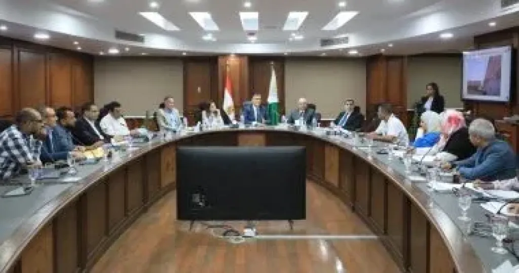 جانب من الاجتماع 