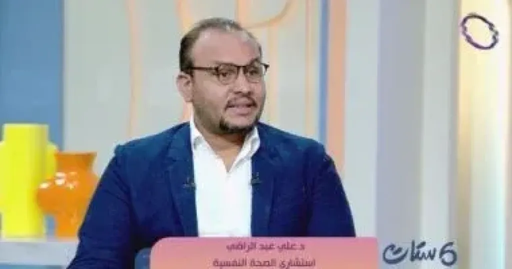 الدكتور على عبد الراضى 