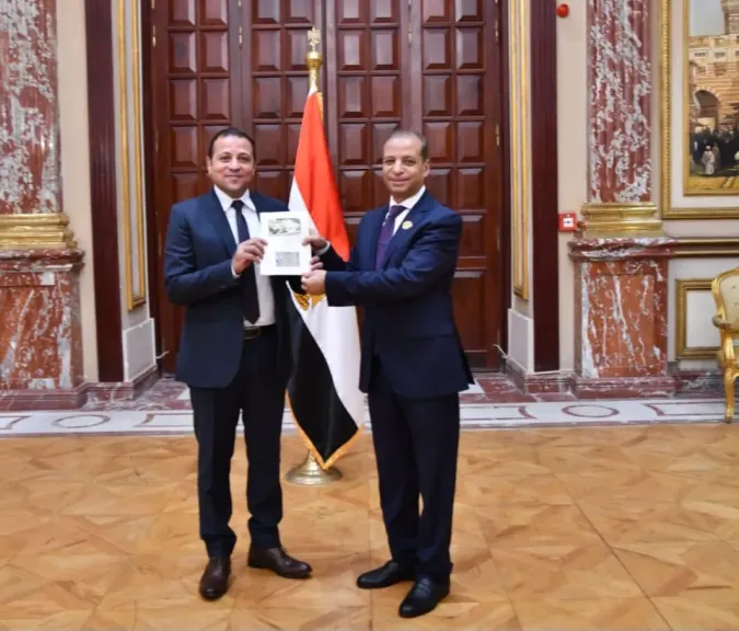 النائب عادل السكري