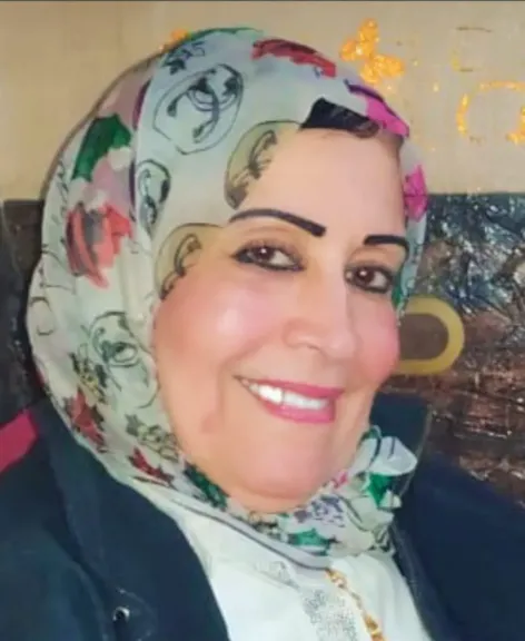  الكاتبة الصحفية أمال ربيع