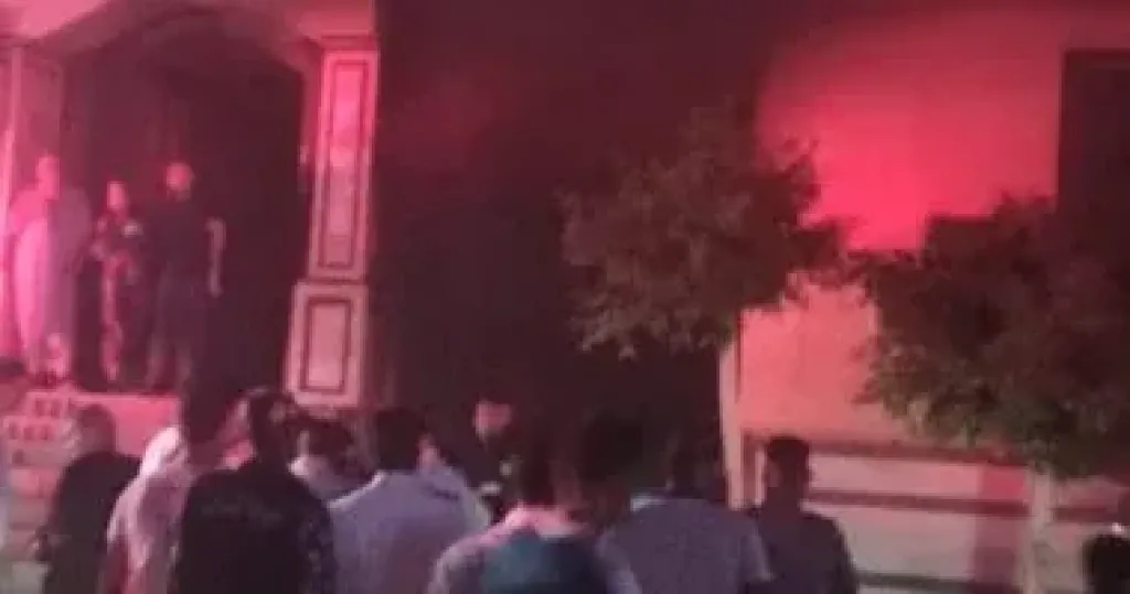 مصنع ملابس 