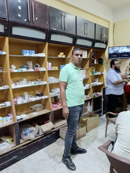 جانب من متابعه 