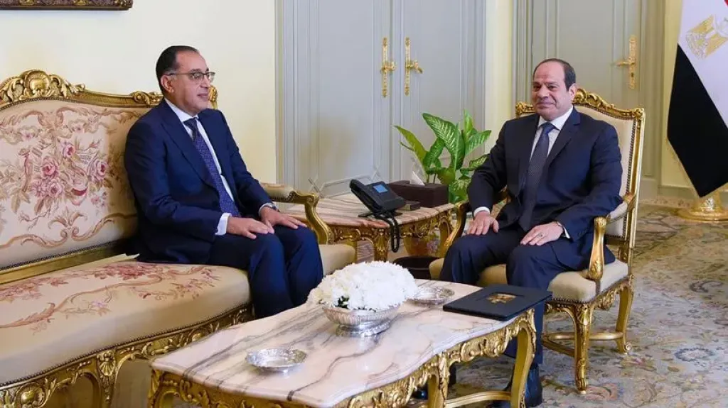 مصطفى مدبولي يهننئ رئيس الجمهورية