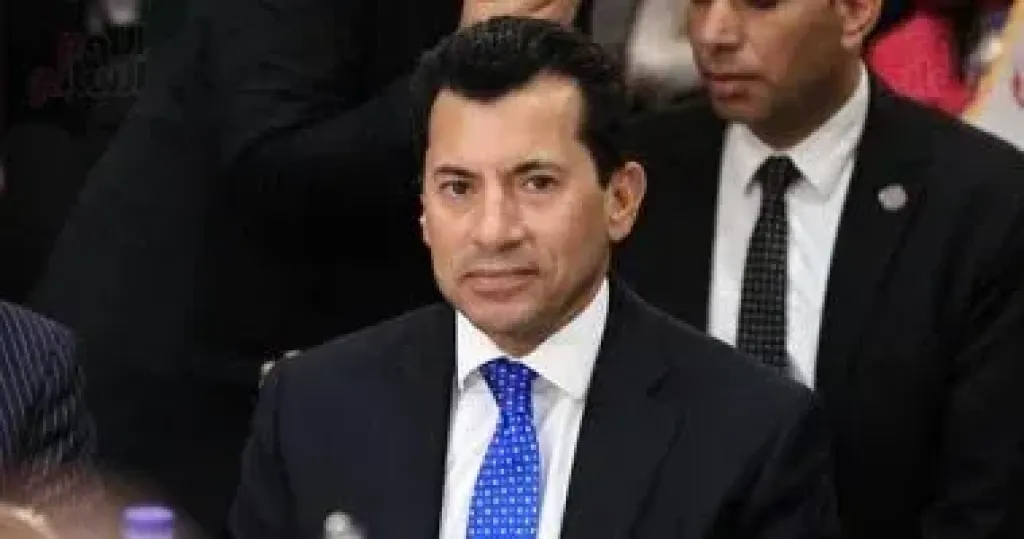 وزير الرياضة 